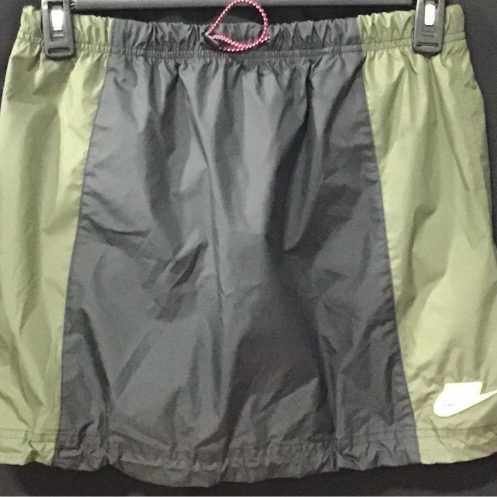 Nike Sportswear Icon Clash Colorblock Drawstring Skirt Black/Green SZ M